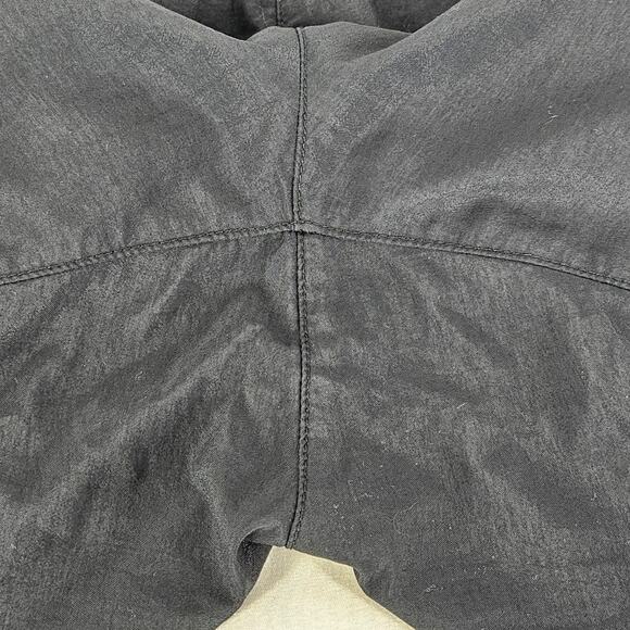 COLUMBIA Black Women's Shorts - Medium, with Back Pocket and Drawstring - Picture 8 of 13